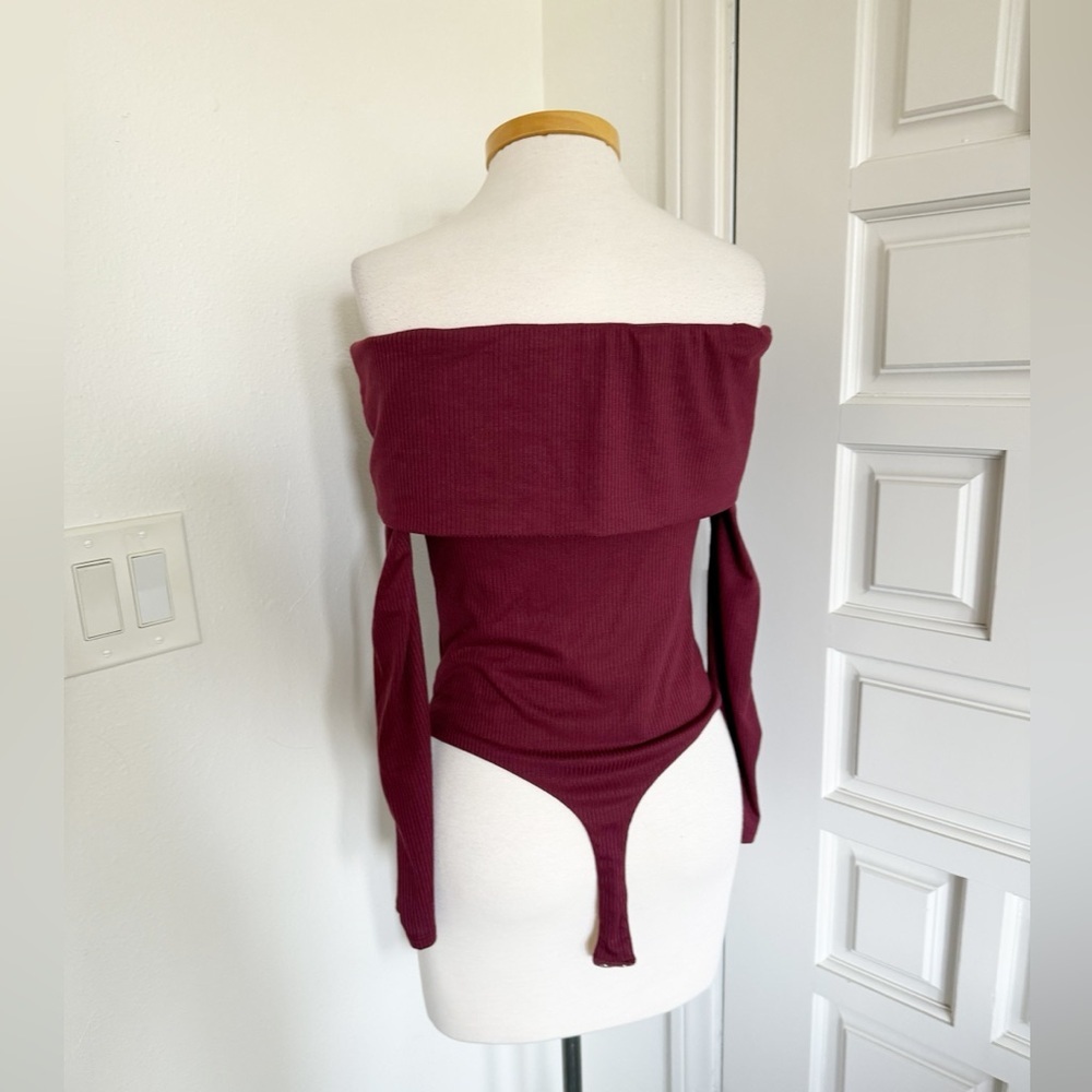 NWT AFRM x Nordstrom Maroon Bodysuit Off-the-shoulder Ribbed Small & Medium - Picture 3 of 16